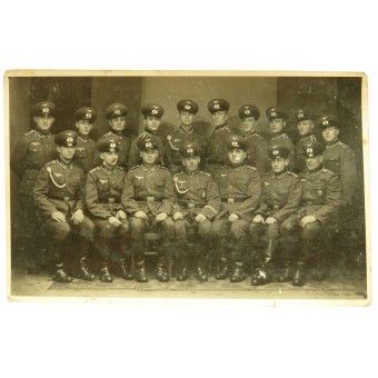 Отделение 136 пехотного полка Вермахта  на групповой фотографии. Довоенное время. Espenlaub militaria